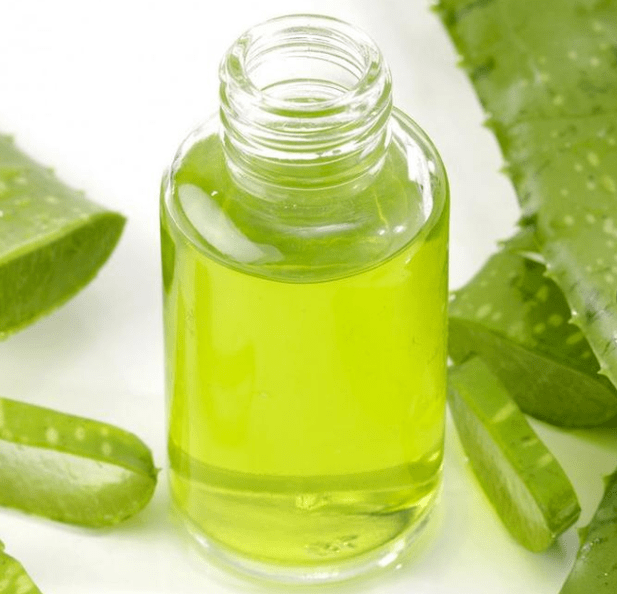 Masques multicomposants pour le rajeunissement de la peau du visage avec de l'aloès