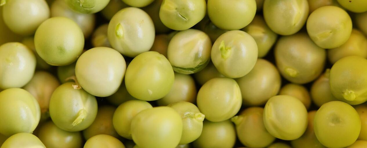 petits pois dans un masque rajeunissant